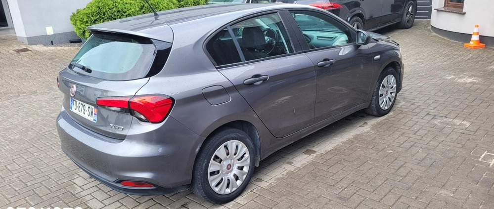 Fiat Tipo cena 18800 przebieg: 112000, rok produkcji 2017 z Krotoszyn małe 37